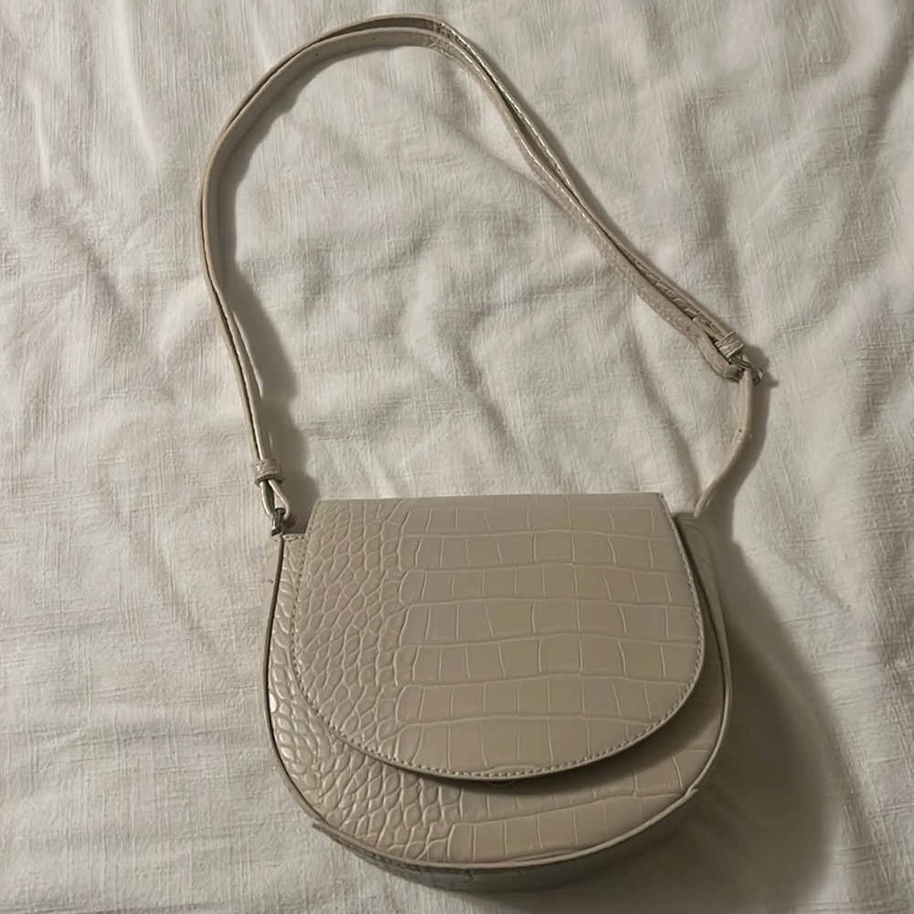 A new day beige cross body